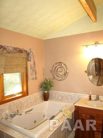 4209 South Walnut Point Drive Mapleton, IL 61547 - Photo 8 of 15