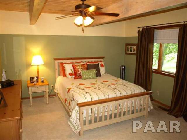 4209 South Walnut Point Drive Mapleton, IL 61547 - Photo 9 of 15