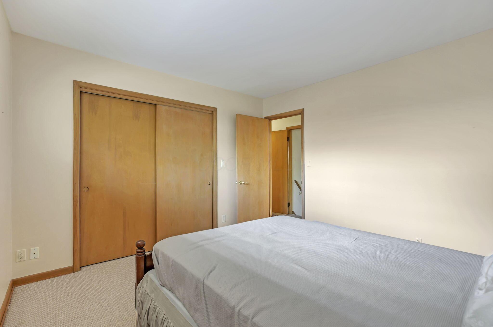 1830 Ardleigh Road Columbus, OH 43221 - Photo 26 of 68 26-web-or-mls-SMEP3471
