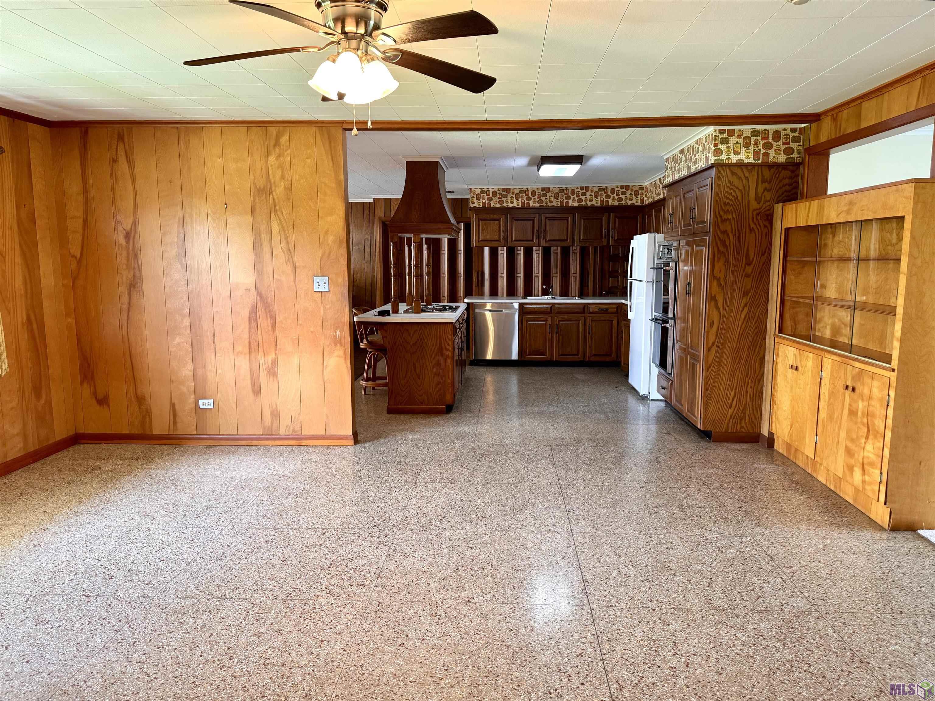 213 Lake Palourde Road Amelia, LA 70380 - Photo 17 of 42