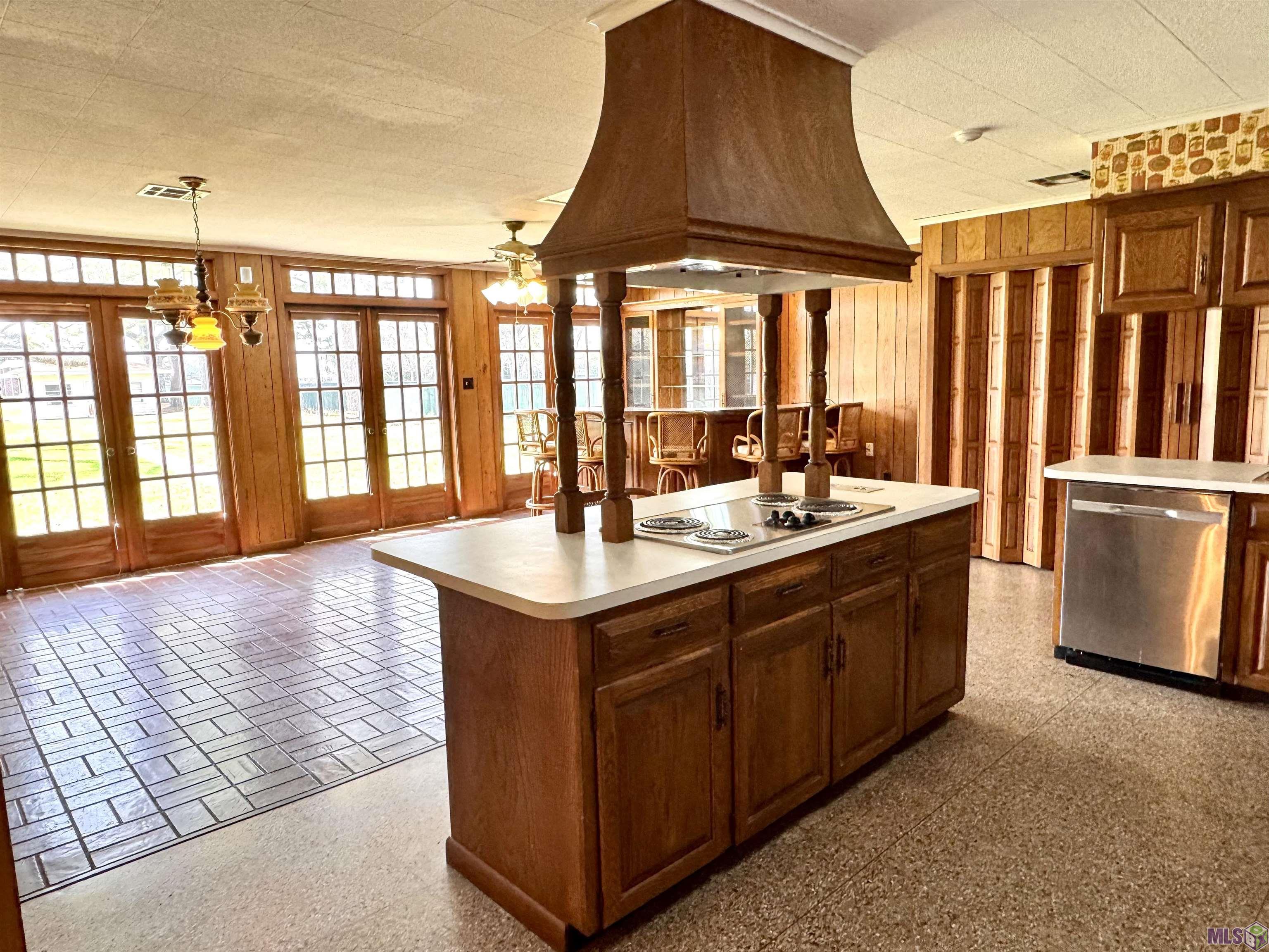 213 Lake Palourde Road Amelia, LA 70380 - Photo 19 of 42