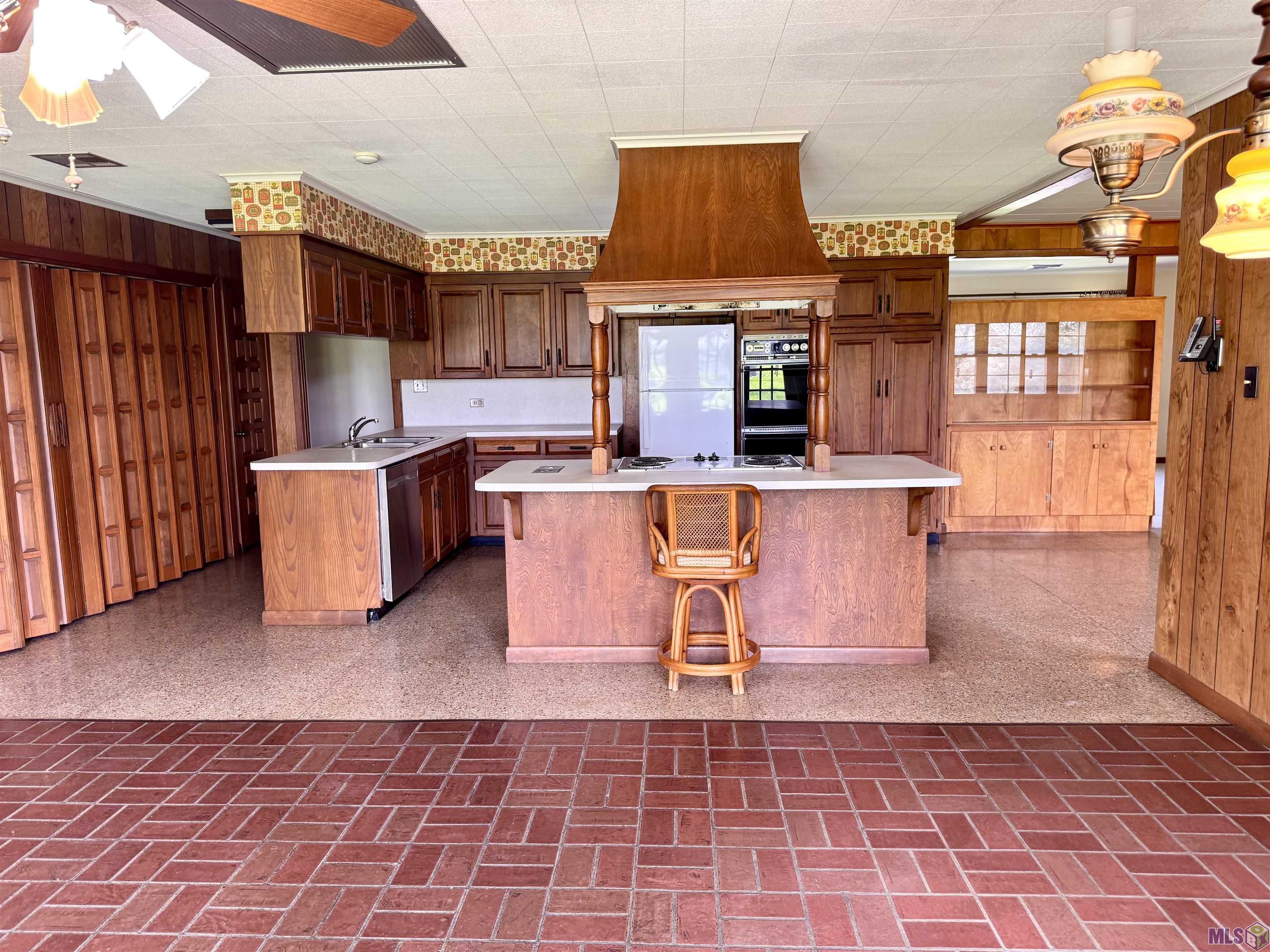 213 Lake Palourde Road Amelia, LA 70380 - Photo 22 of 42