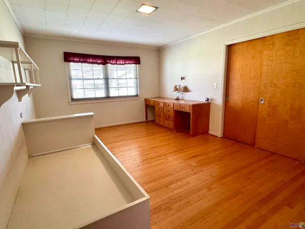 $235,000 | 213 Lake Palourde Road, Amelia, LA 70380