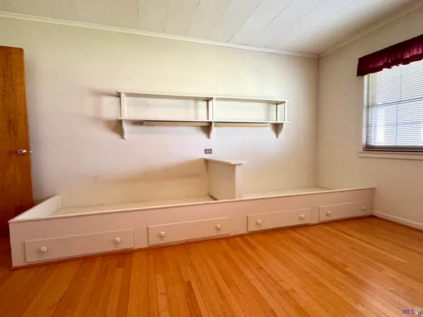 $235,000 | 213 Lake Palourde Road, Amelia, LA 70380