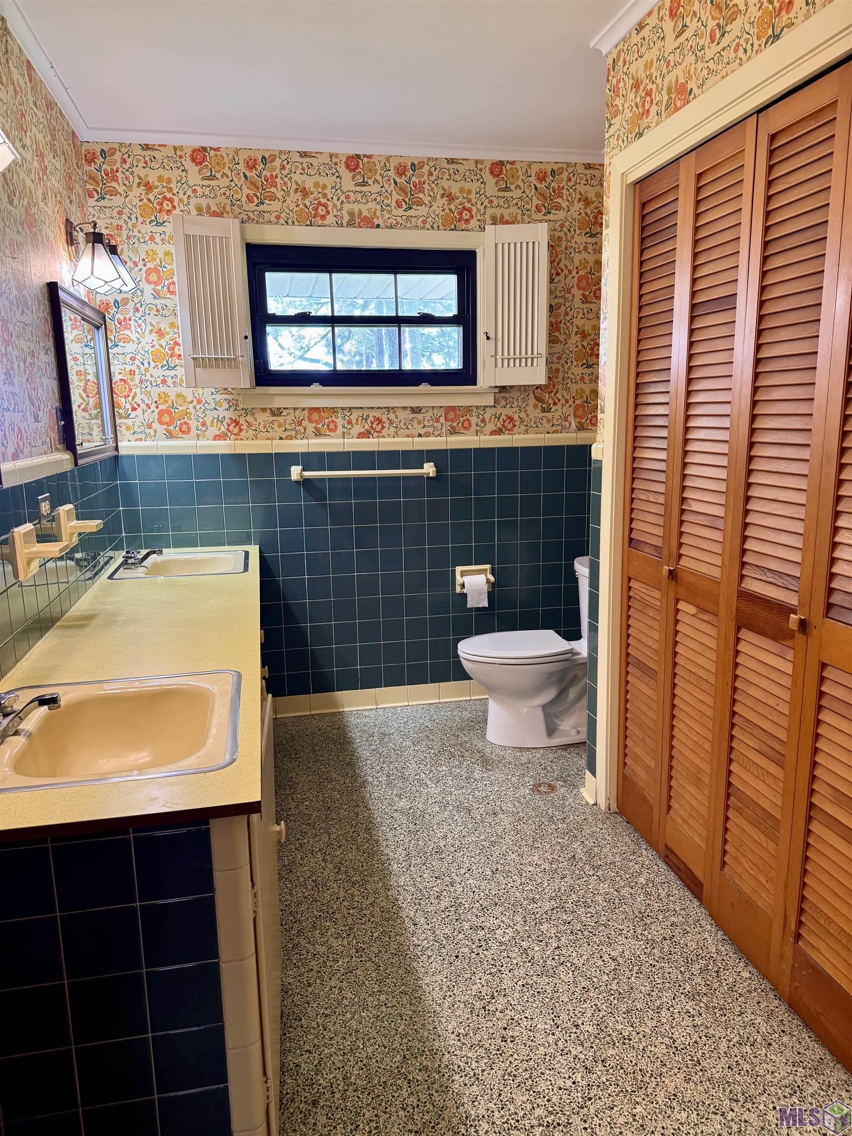 213 Lake Palourde Road Amelia, LA 70380 - Photo 31 of 42