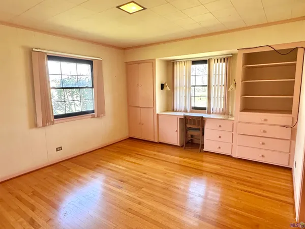 $235,000 | 213 Lake Palourde Road, Amelia, LA 70380