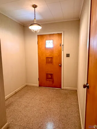 $235,000 | 213 Lake Palourde Road, Amelia, LA 70380