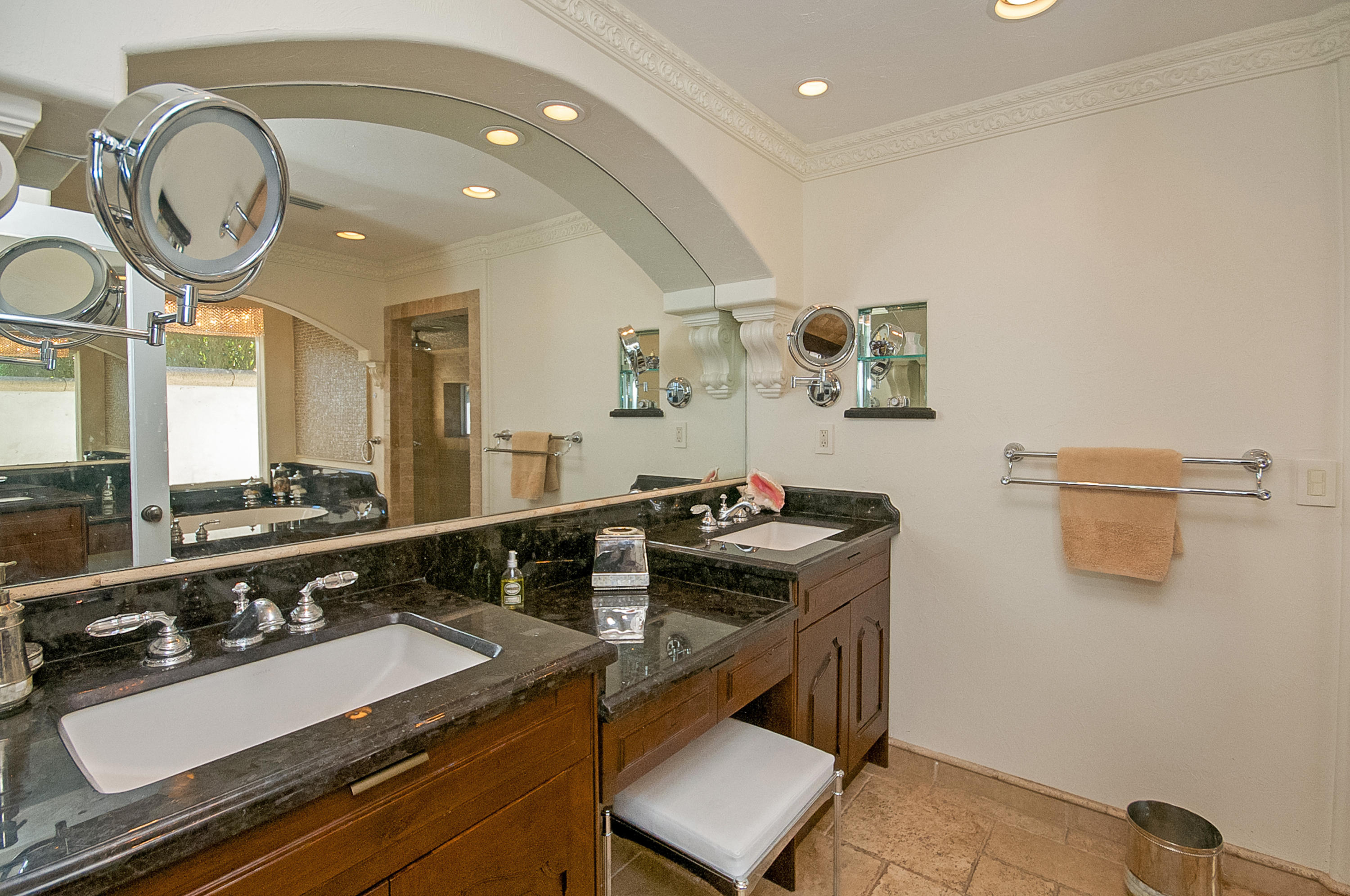 2751 Northwest 26th Court Boca Raton, FL 33434 - Photo 14 of 27 Master Bath