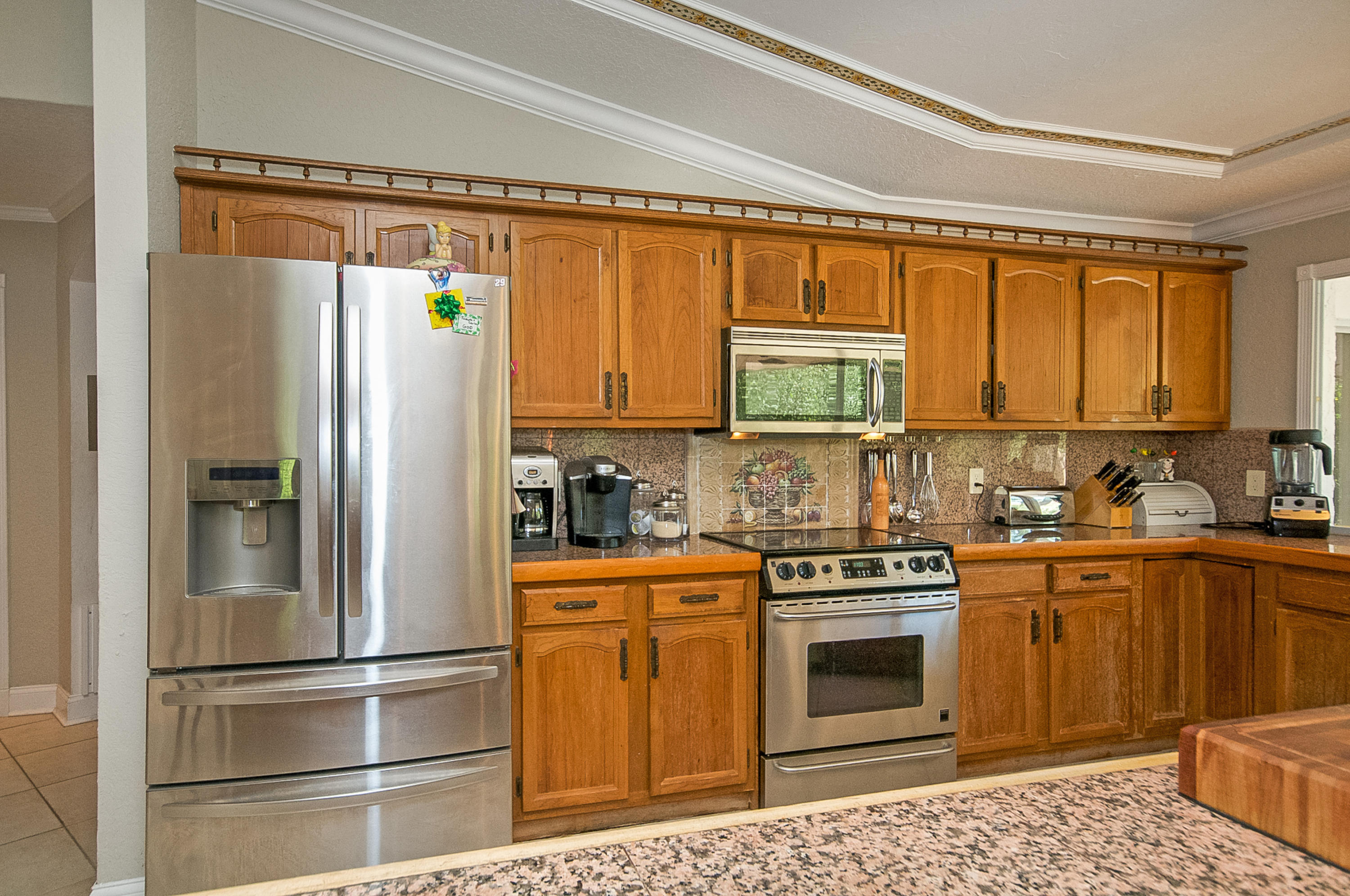 2751 Northwest 26th Court Boca Raton, FL 33434 - Photo 6 of 27 Kitchen
