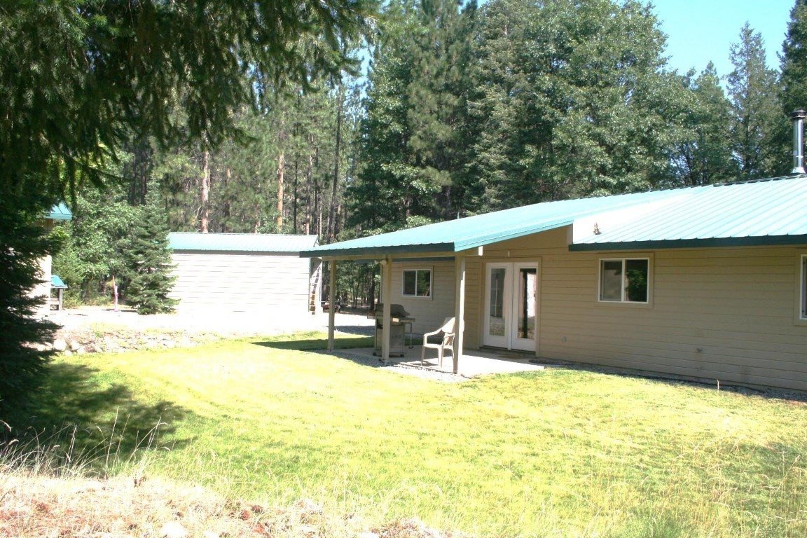 12101 Quartz Valley Road Fort Jones, CA 96032 - Photo 2 of 16 Gallery Image 2