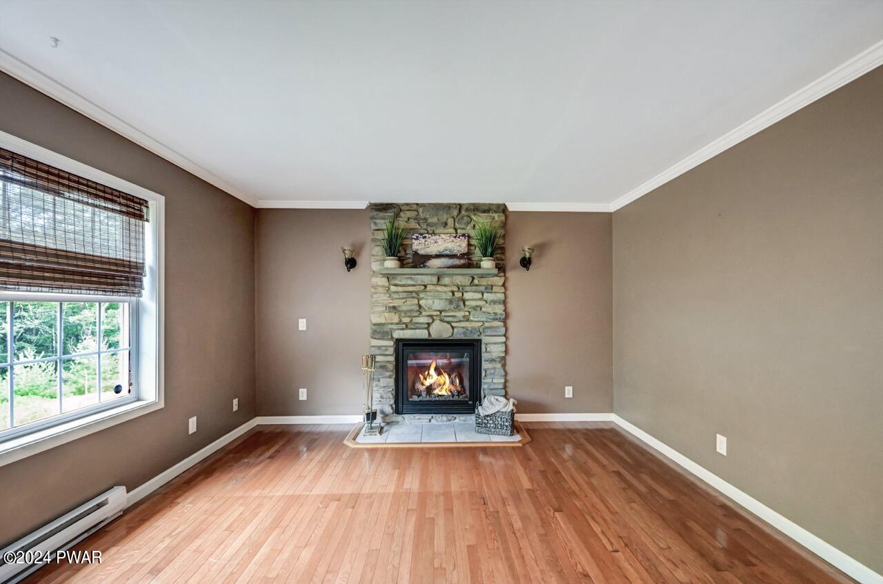 126 Ridge View Road Lackawaxen, PA 18425 - Photo 43 of 78 39 Family Room view 2