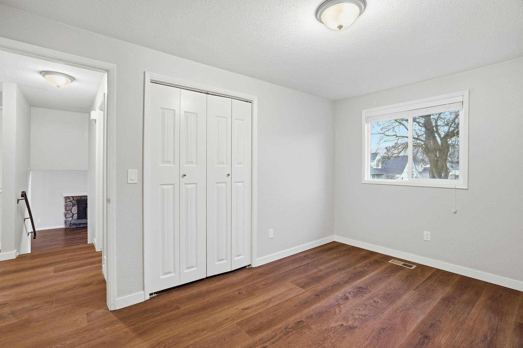 414 South Henry Road Greenacres, WA 99016 - Photo 19 of 50