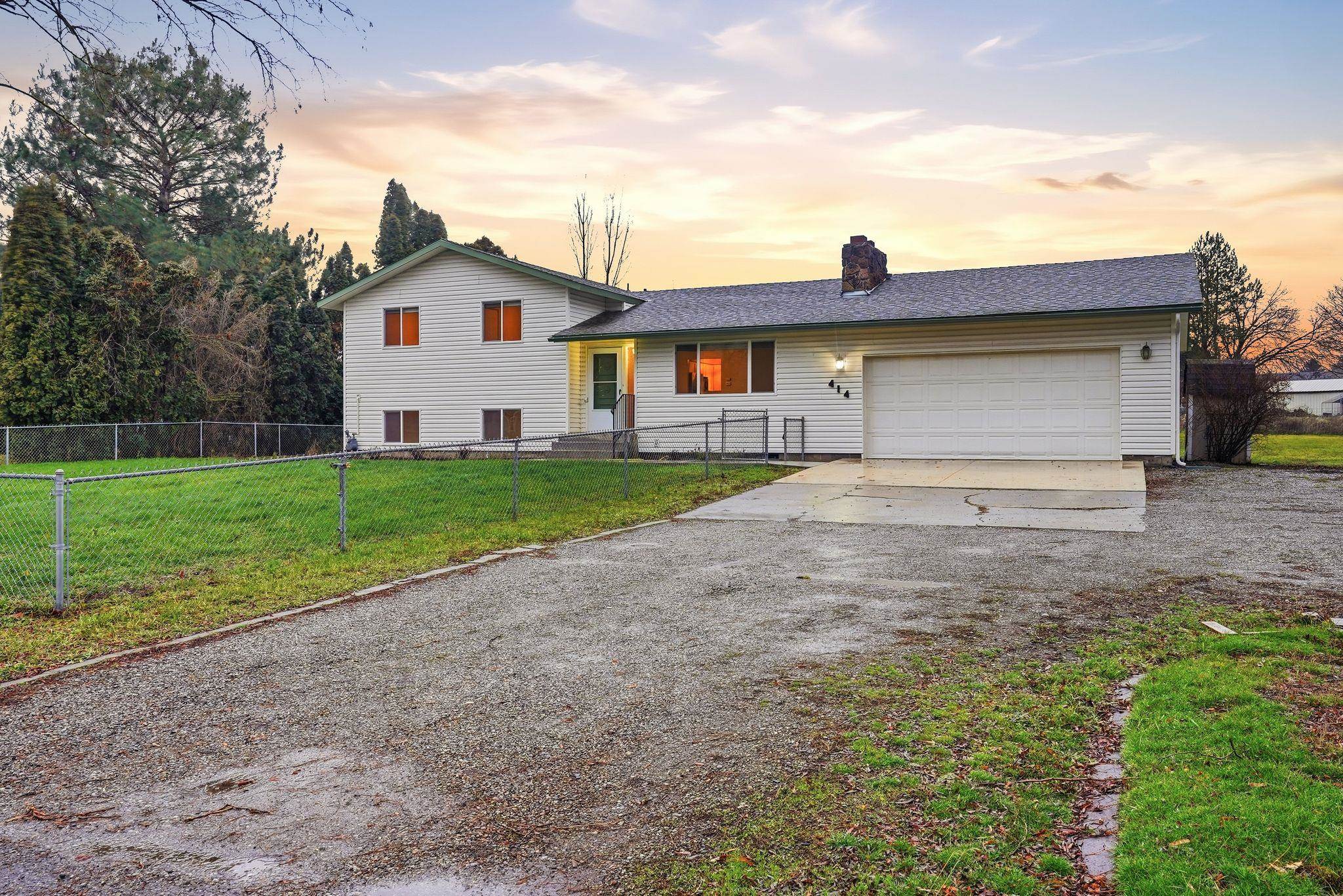 414 South Henry Road Greenacres, WA 99016 - Photo 2 of 50