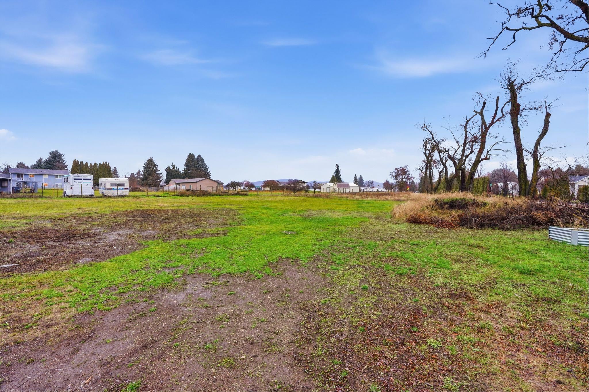 414 South Henry Road Greenacres, WA 99016 - Photo 37 of 50