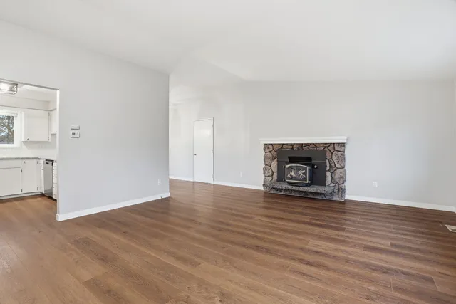 $600,000 | 414 South Henry Road, Greenacres, WA 99016