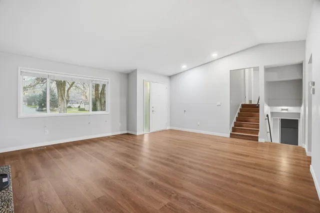 $600,000 | 414 South Henry Road, Greenacres, WA 99016