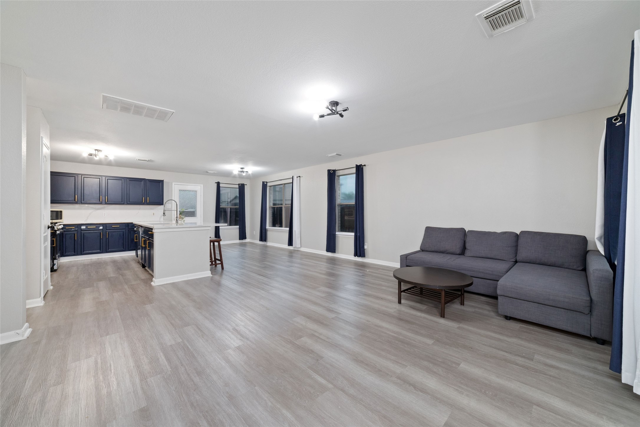 527 Remington Point Court Houston, TX 77073 - Photo 11 of 25