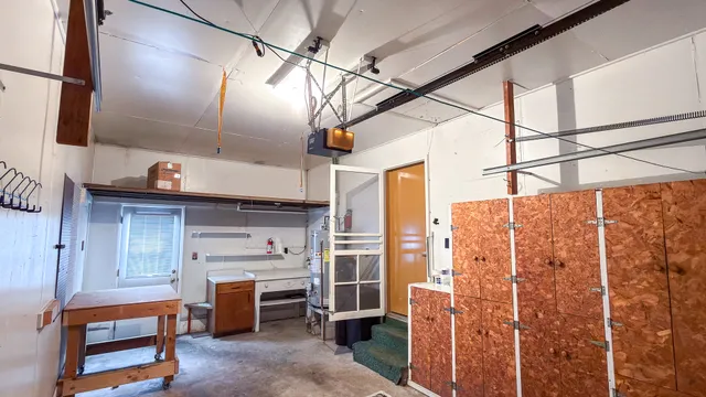 a view of a storage & utility room