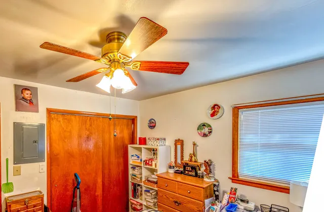 $149,900 | 1116 Eastview Drive, Paxton, IL 60957