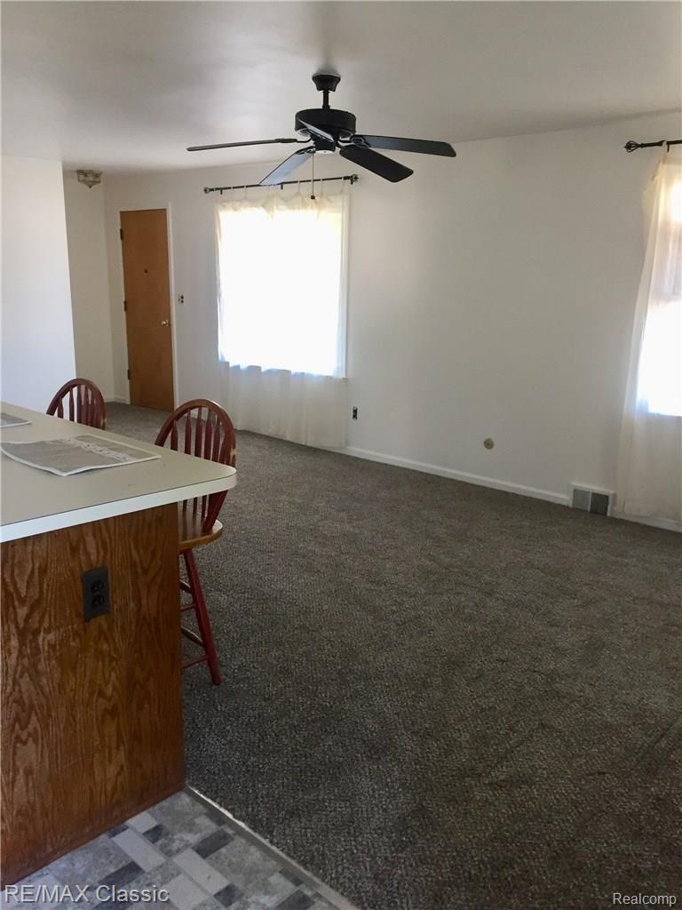 28795 Northline Road Romulus, MI 48174 - Photo 10 of 28 Kitchen Eating area open to Living Room
