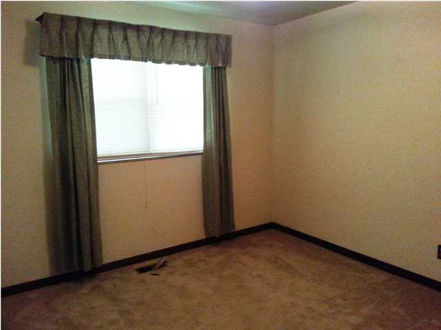 3077 Bell Road Newburgh, IN 47630 - Photo 6 of 12