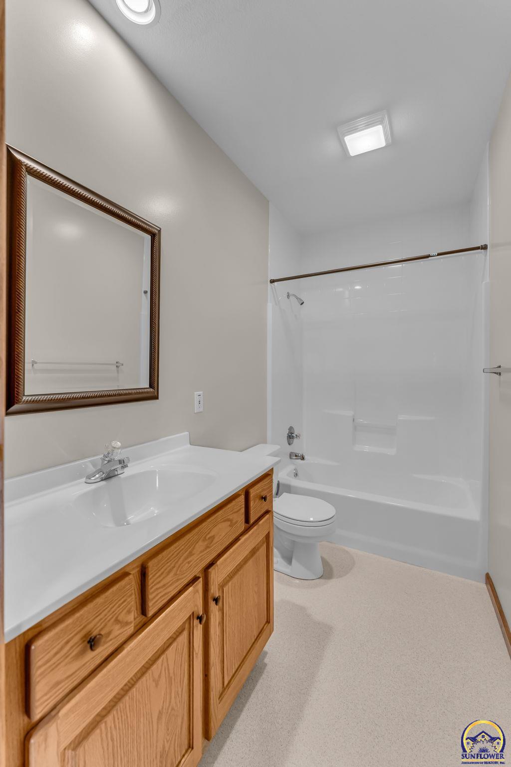 9015 Southwest 53rd Street Topeka, KS 66610 - Photo 27 of 44