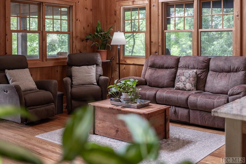 899 Boiling Springs Road Sapphire, NC 28774 - Photo 12 of 59 Gallery Image 12