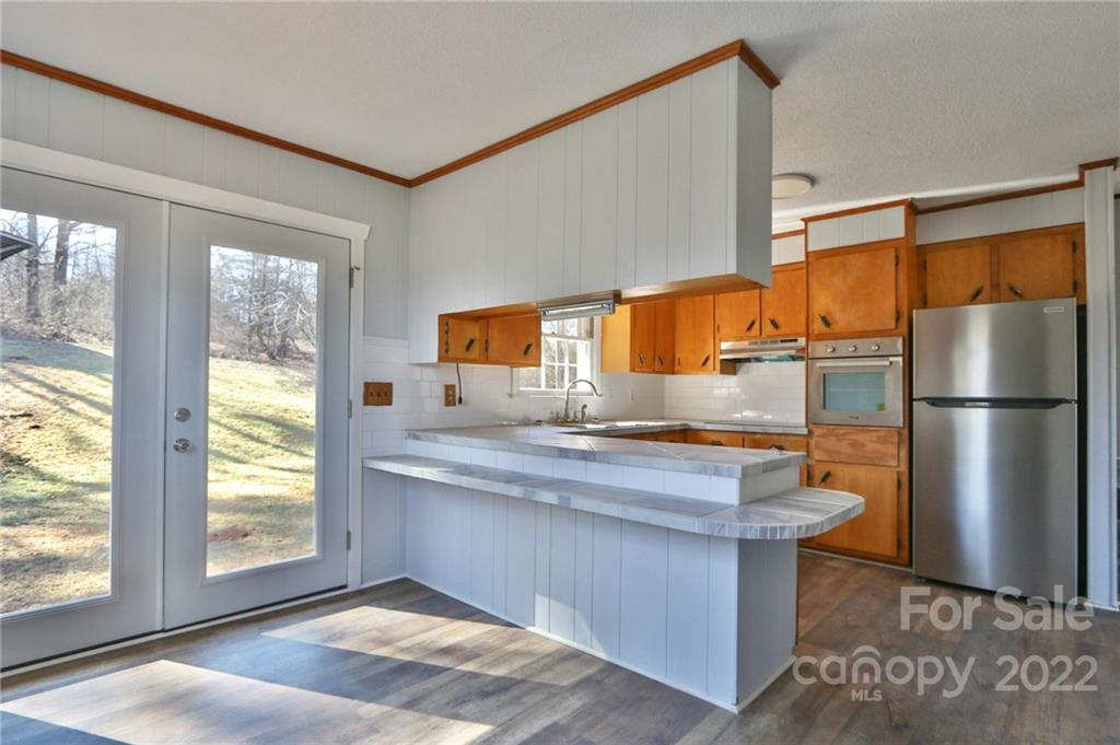7365 Austin Traphill Road Elkin, NC 28621 - Photo 8 of 48 Gallery Image 8
