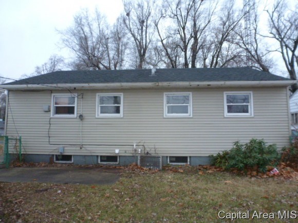 924 South Livingston Street Springfield, IL 62703 - Photo 10 of 11