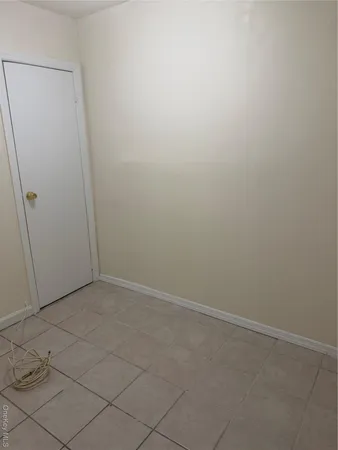 $2,500 | 11 Lawrence Street, Unit 1B, Yonkers, NY 10705