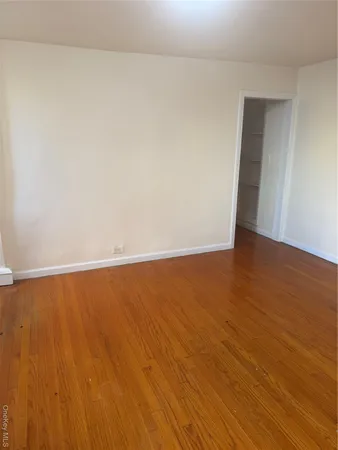 $2,500 | 11 Lawrence Street, Unit 1B, Yonkers, NY 10705