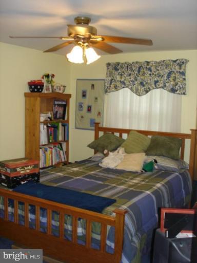 1524 Nicholas Road Waldorf, MD 20601 - Photo 23 of 25 Bedroom #2