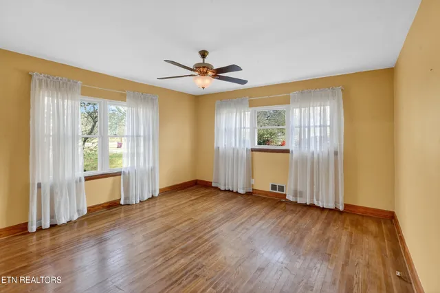 $649,900 | 1631 Springbrook Road, Alcoa, TN 37701