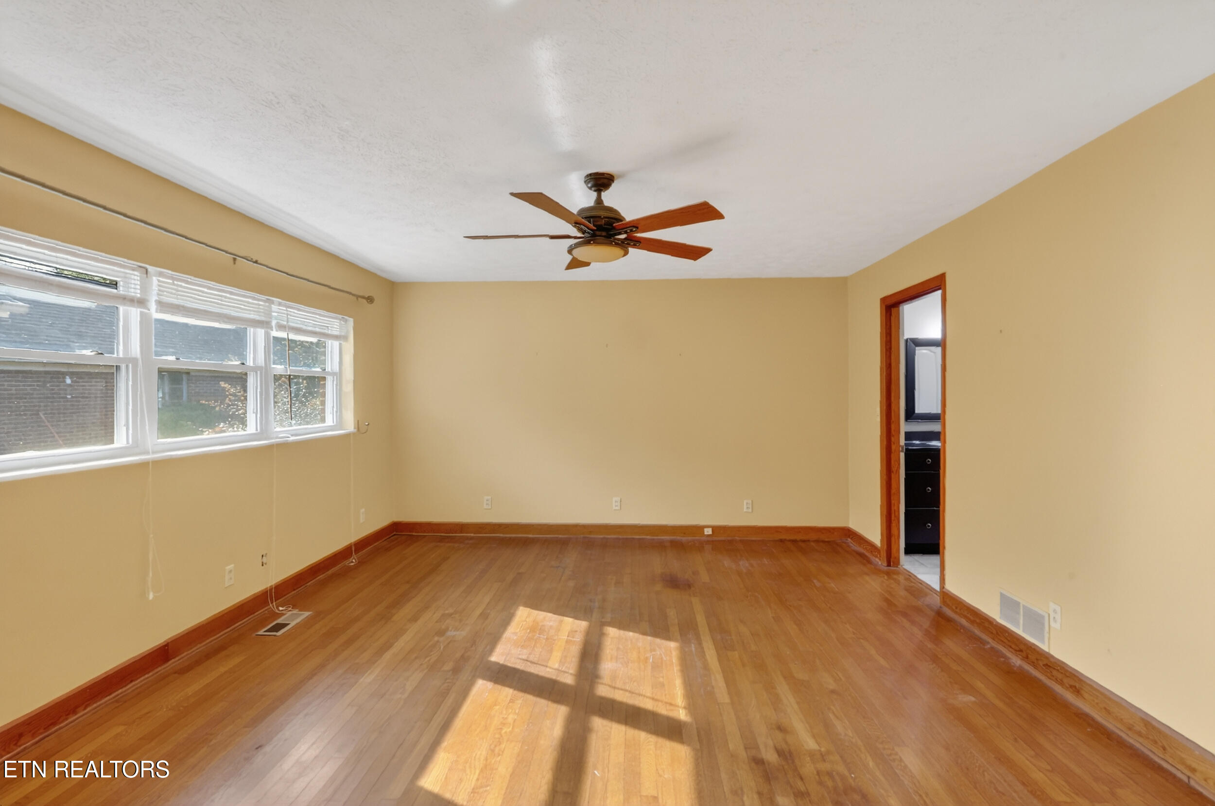 1631 Springbrook Road Alcoa, TN 37701 - Photo 23 of 53 26_471a7612