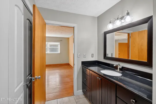 $649,900 | 1631 Springbrook Road, Alcoa, TN 37701