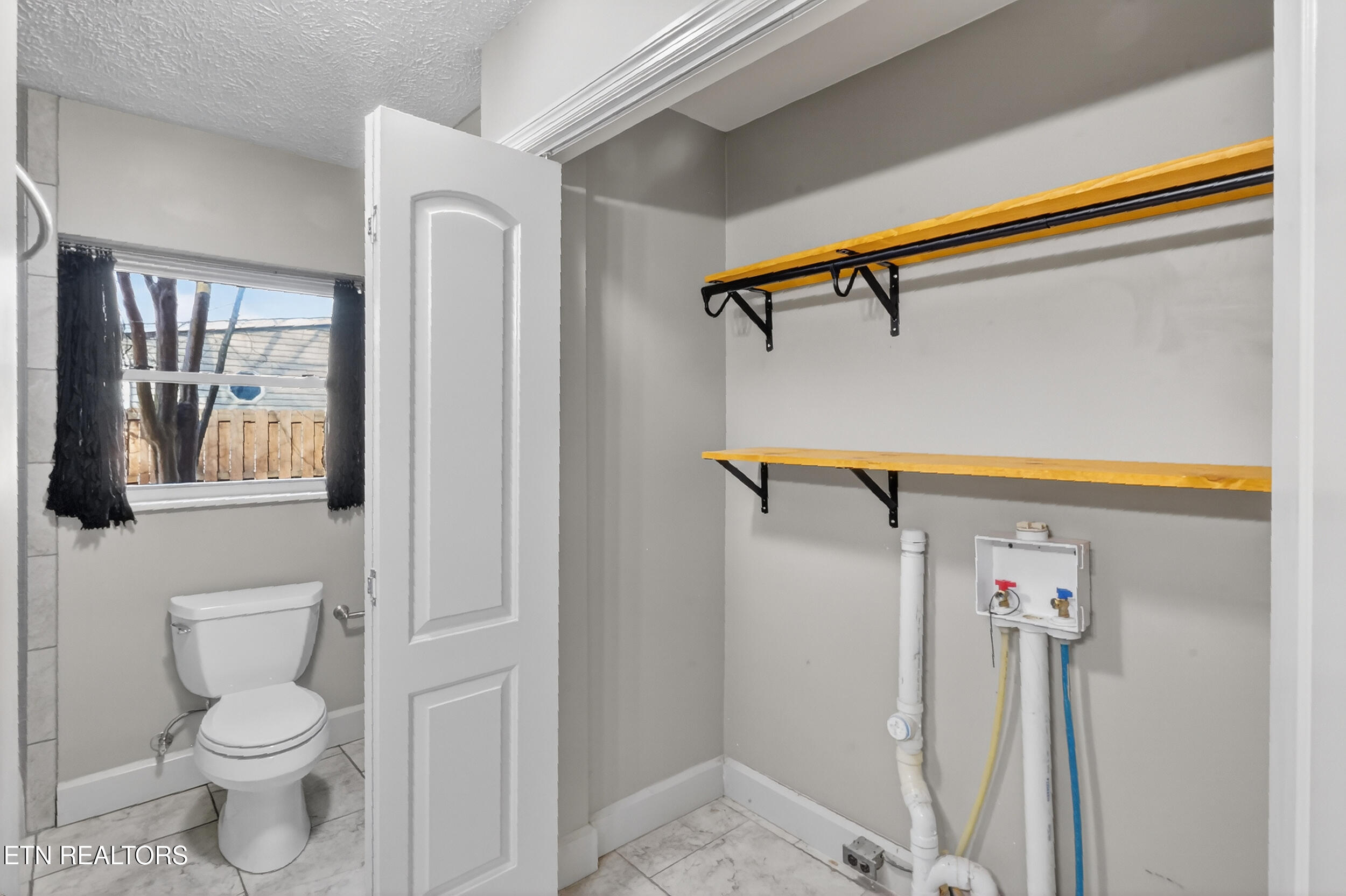 1631 Springbrook Road Alcoa, TN 37701 - Photo 29 of 53 32_471a7622