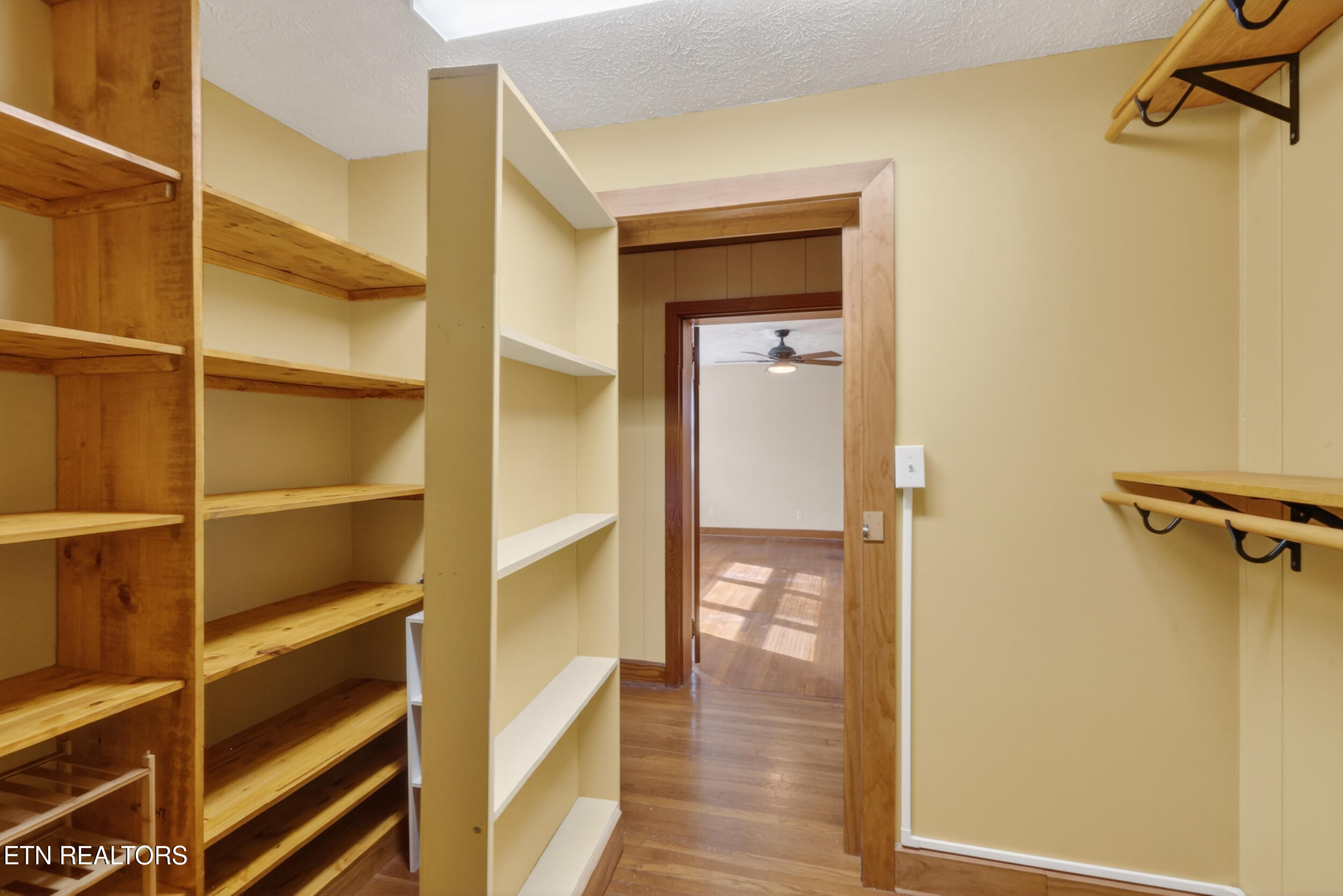 1631 Springbrook Road Alcoa, TN 37701 - Photo 31 of 53 34_471a7637