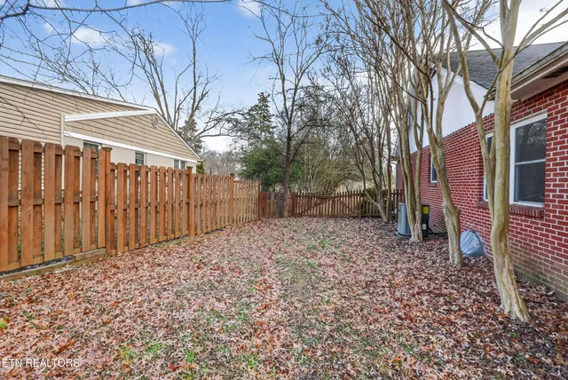 $649,900 | 1631 Springbrook Road, Alcoa, TN 37701