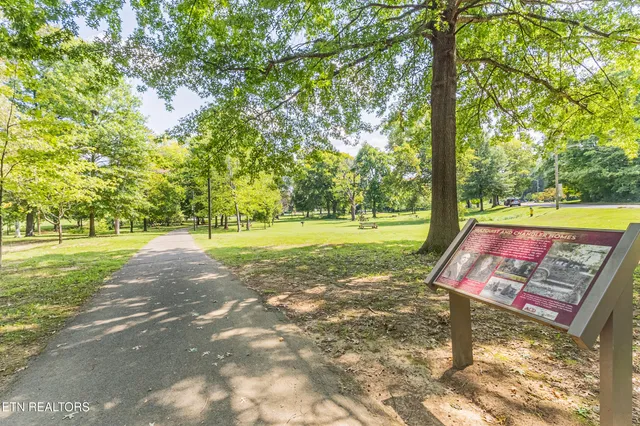 $649,900 | 1631 Springbrook Road, Alcoa, TN 37701