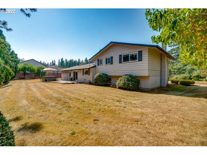 13850 Southeast Richey Road Boring, OR 97009 - Photo 8 of 31 a house view with a outdoor space