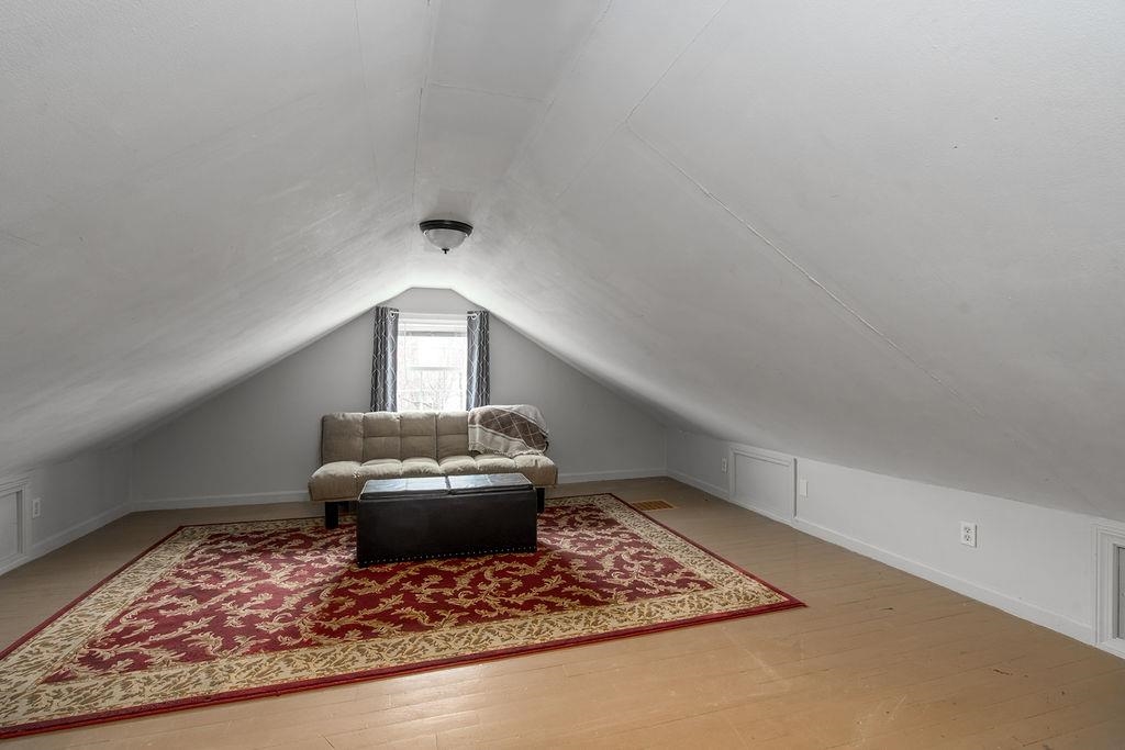 342 Delaware Avenue Manchester, NH 03104 - Photo 18 of 22 Gallery Image 18