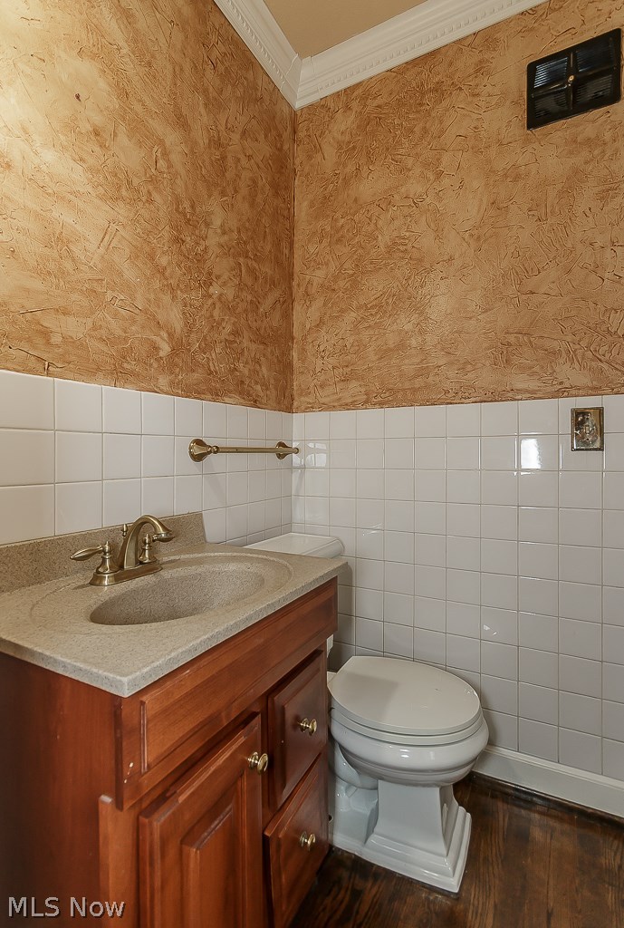 3365 Avalon Road Cleveland, OH 44120 - Photo 23 of 35 Gallery Image 23
