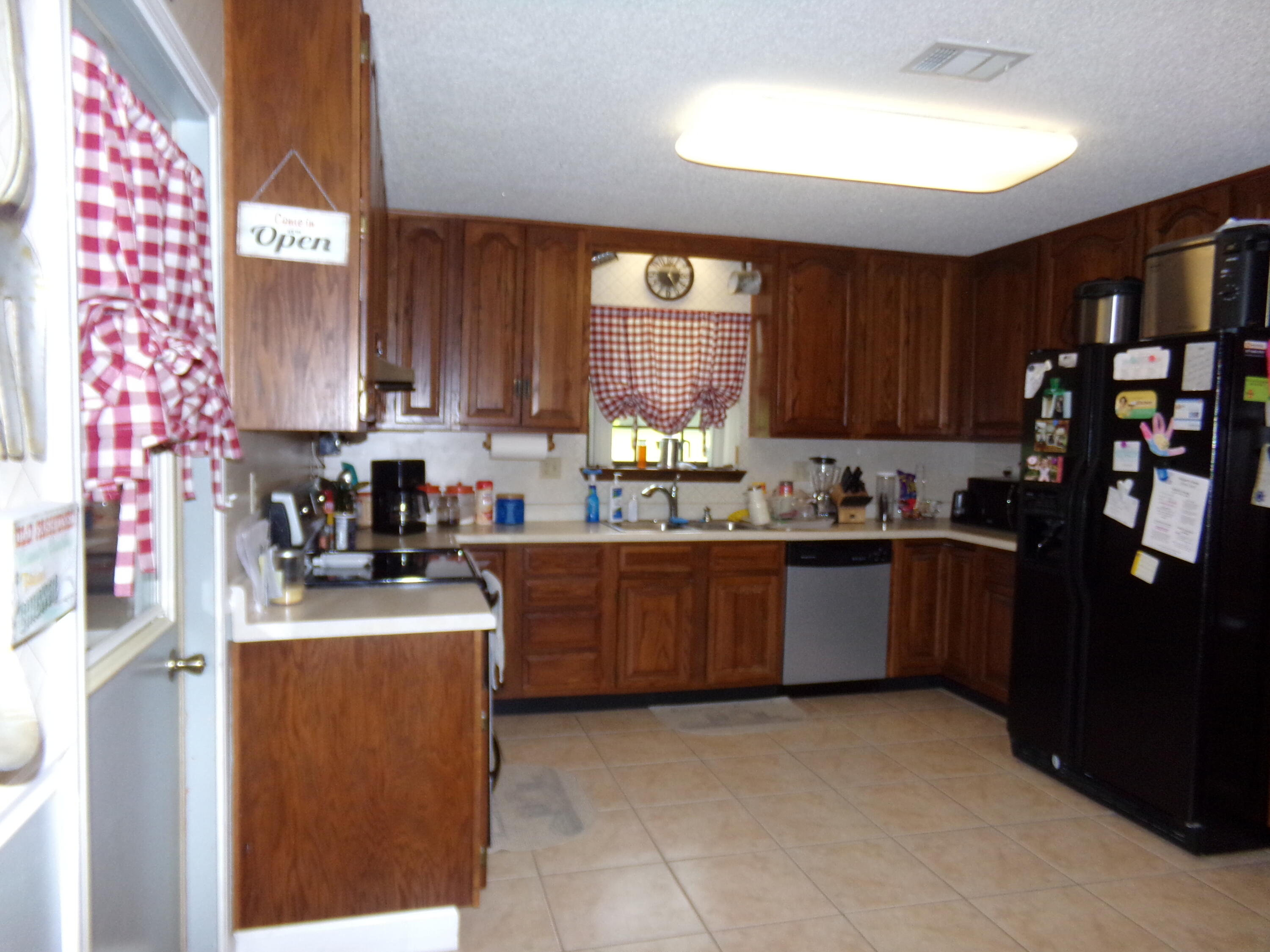 5918 Roberts Road Crestview, FL 32536 - Photo 12 of 24 Gallery Image 12