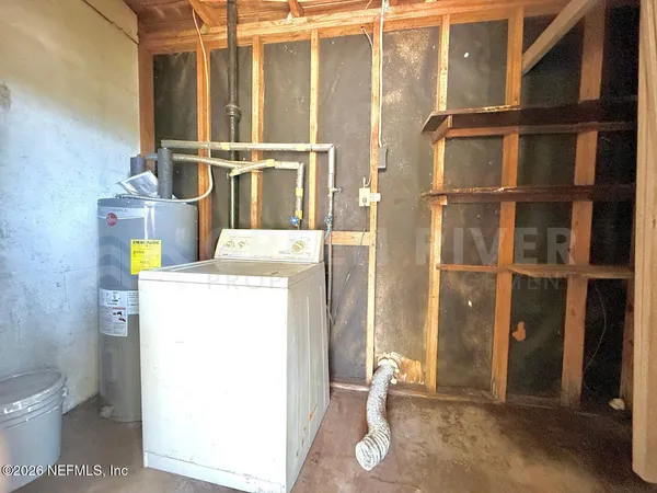 $1,395 | 7963 Lemans Drive, Jacksonville, FL 32210