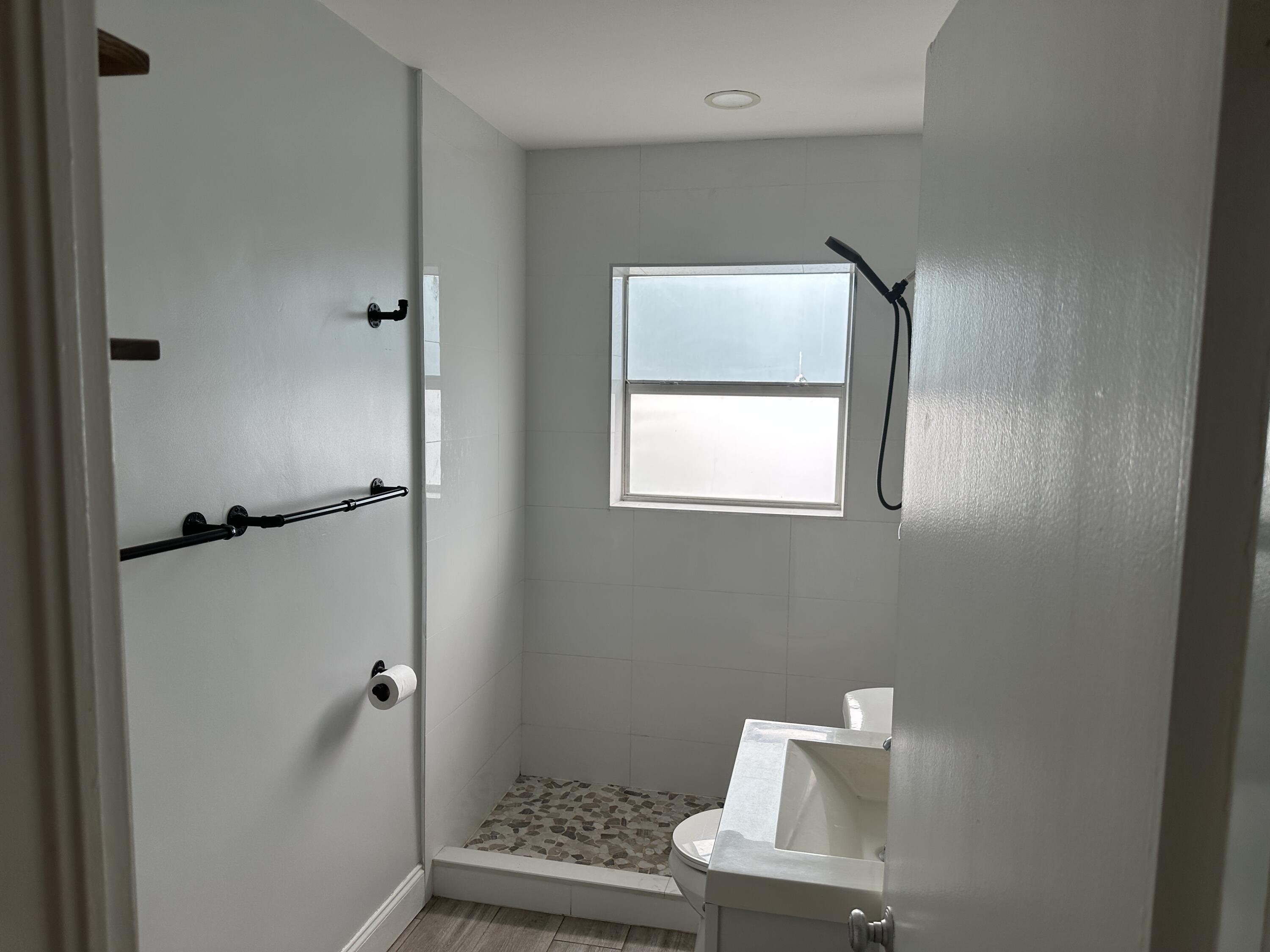 2400 Park Avenue, Unit 1 Singer Island, FL 33404 - Photo 13 of 19 IMG_5107