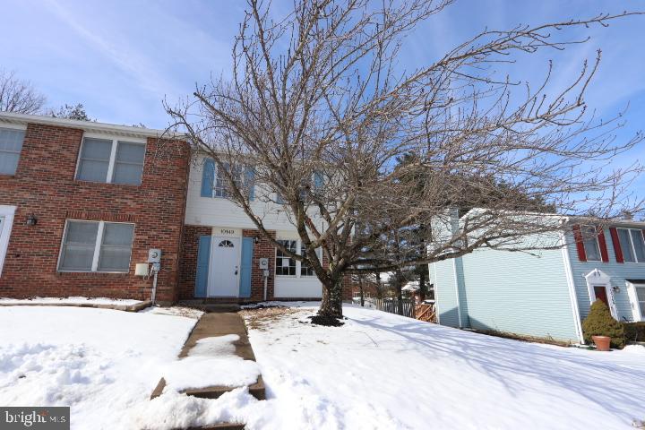 10149 Shelldrake Circle Damascus, MD 20872 - Photo 4 of 28 a street view along with residential houses