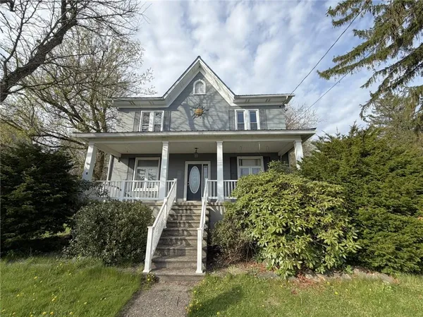 $120,000 | 1658 East Pitt Street, Jennerstown, PA 15547