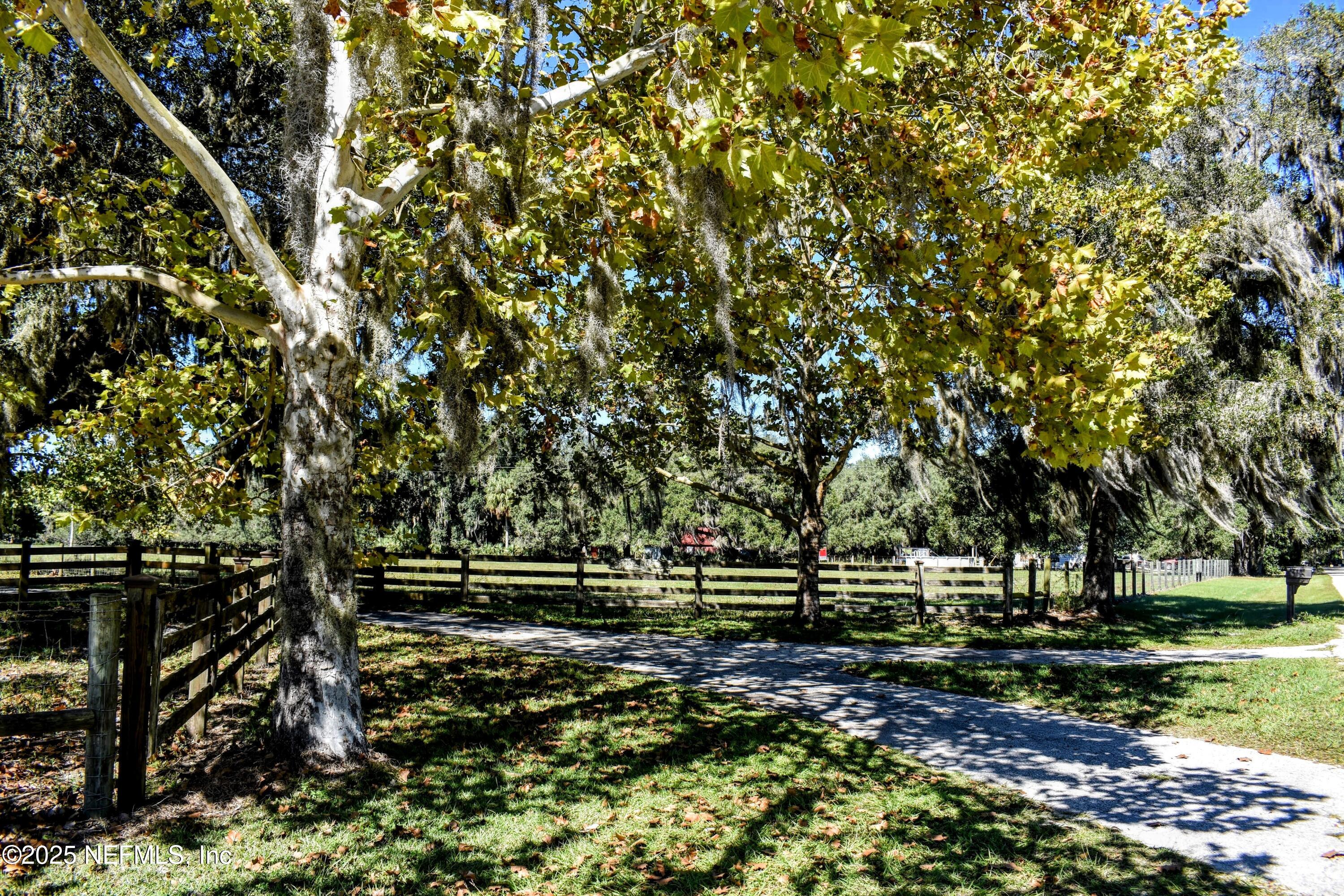 0 West Peniel Road Palatka, FL 32177 - Photo 15 of 40 a view of park with bench
