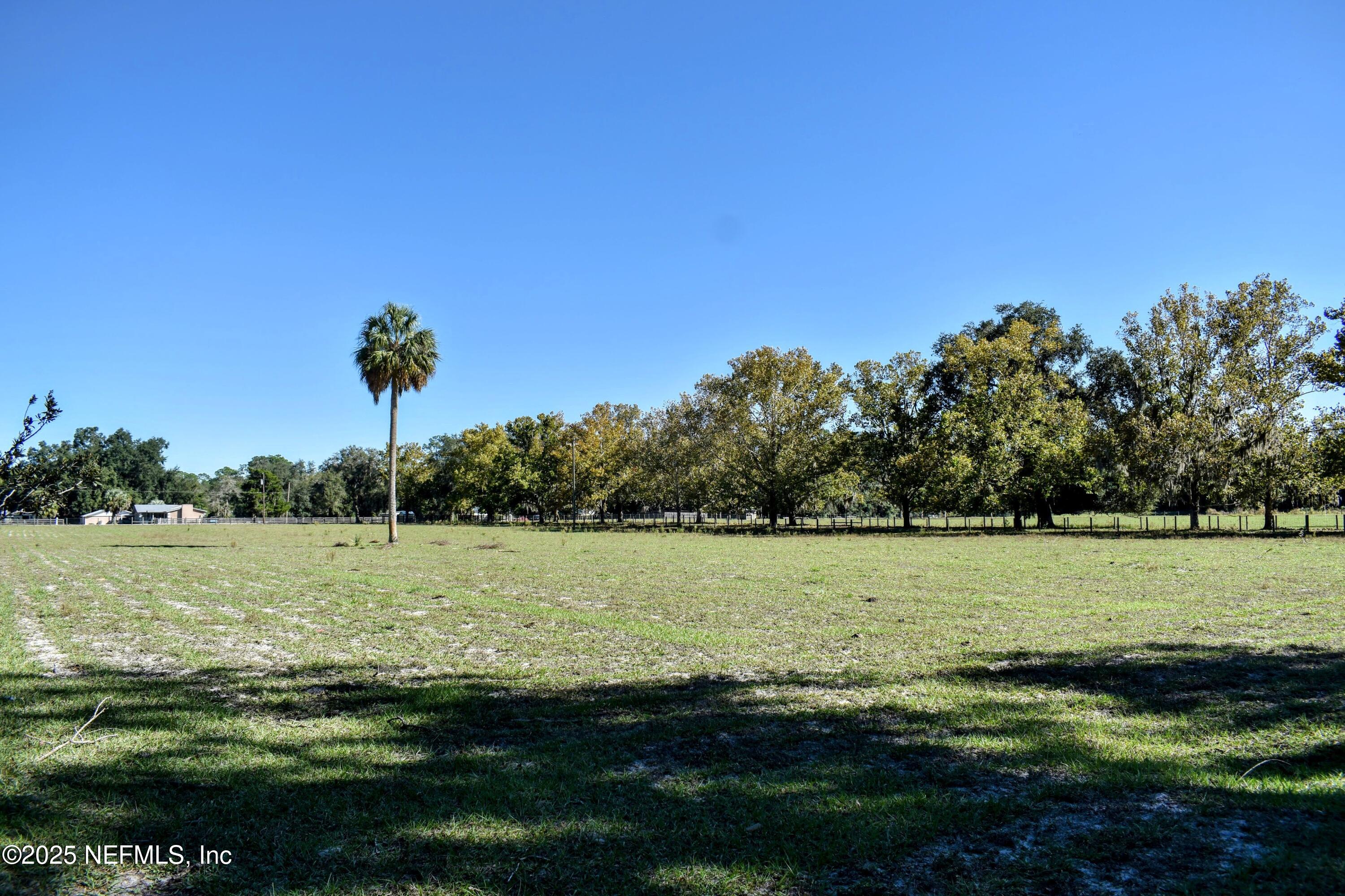 0 West Peniel Road Palatka, FL 32177 - Photo 17 of 40 a view of a field with an ocean