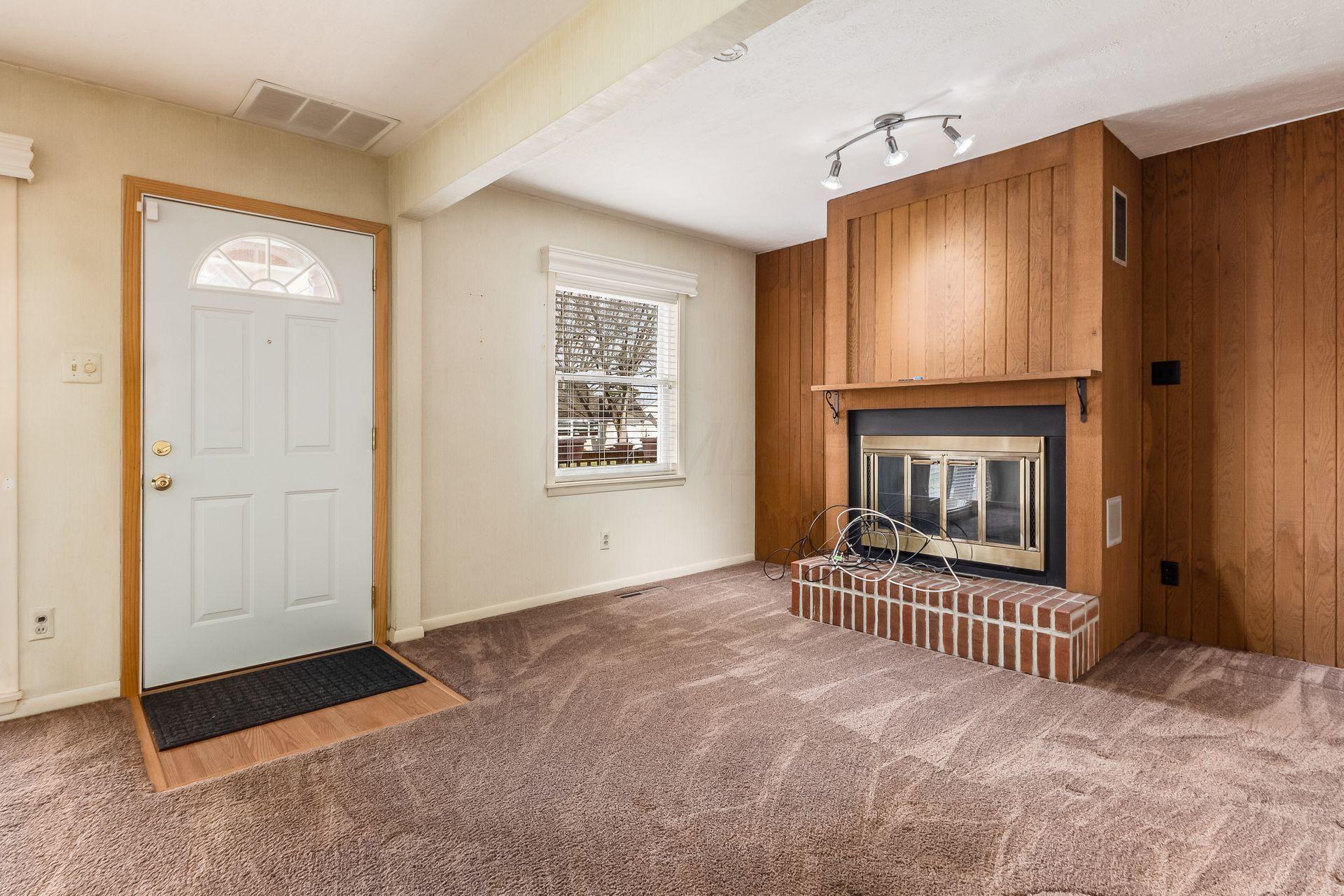 1083 Bernard Road Columbus, OH 43221 - Photo 14 of 46 Gallery Image 14